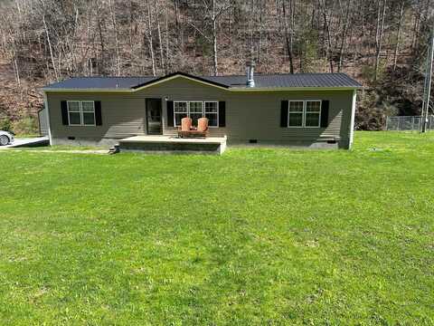 471 Lykins Creek, Pikeville, KY 41501