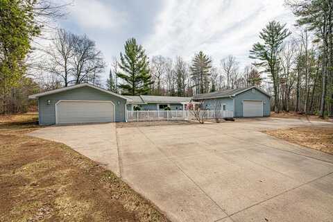 4705 LOGGERS RUN RD, Eagle River, WI 54521