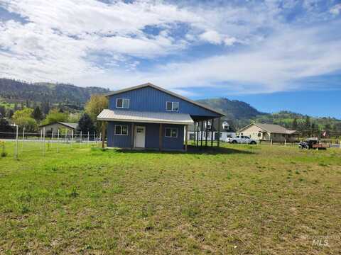 135 N Hill Street, Kamiah, ID 83536