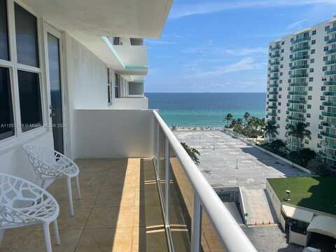 3725 S Ocean Dr, Hollywood, FL 33019