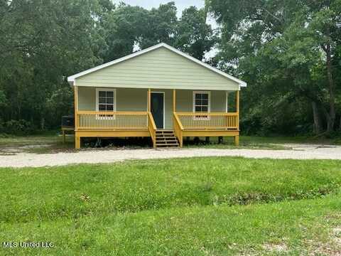 1119 Edna Street, Waveland, MS 39576