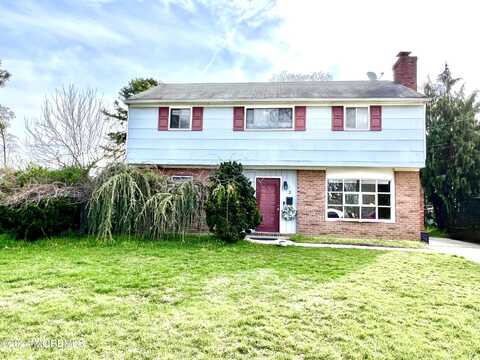 3 Peachtree Road, Oakhurst, NJ 07755