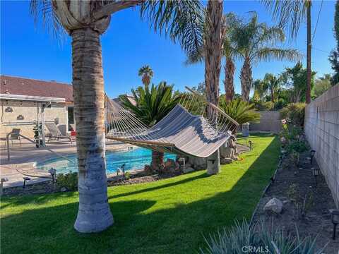 2323 N Sandra Road, Palm Springs, CA 92262