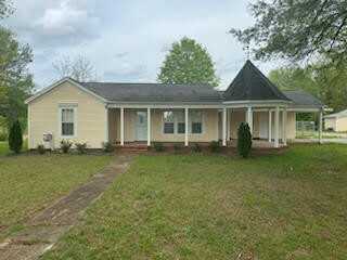 1616 Glover Dr., Corinth, MS 38834