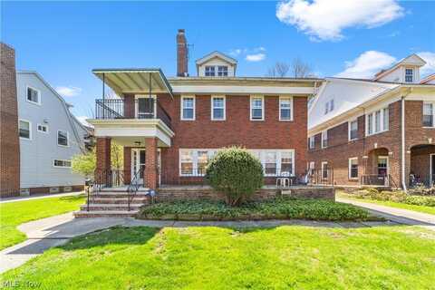 2430 Overlook Road, Cleveland Heights, OH 44106