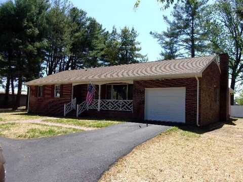 357 Lakeside Drive, Warsaw, VA 22572