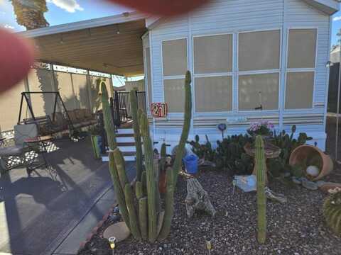 14010 S Amado Blvd, Arizona City, AZ 85123