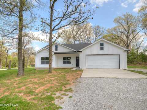 9223 Falcon Road, Neosho, MO 64850