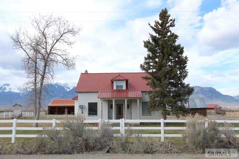 4068 Houston Road, MACKAY, ID 83251