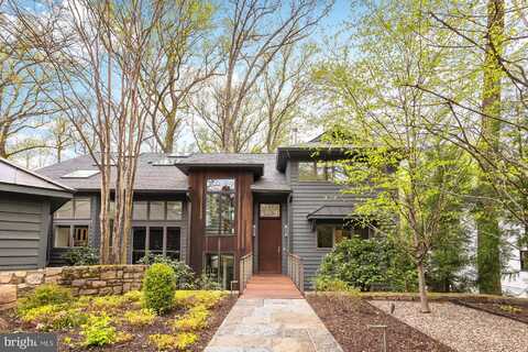 1934 MASSACHUSETTS AVENUE, MCLEAN, VA 22101