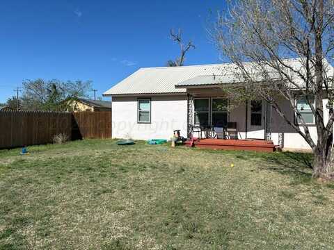 605 Briscoe Avenue, Tulia, TX 79088