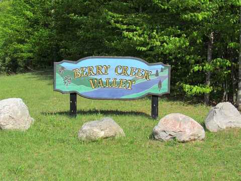 11278 BERRY CREEK VALLEY RD 19, PETOSKEY, MI 49740