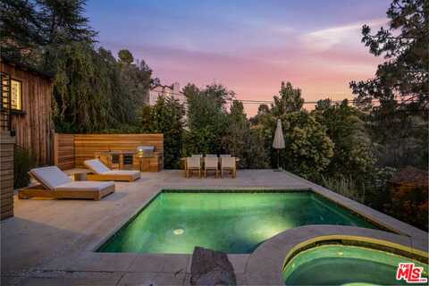 2233 Topanga Skyline Dr, Topanga, CA 90290