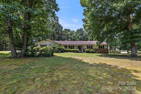 50 Camelot Lane, Taylorsville, NC 28681