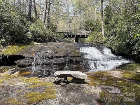 278 Club Drive, Cashiers, NC 28717