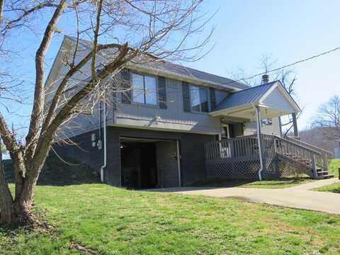 29 Dawkins Avenue, West Van Lear, KY 41268