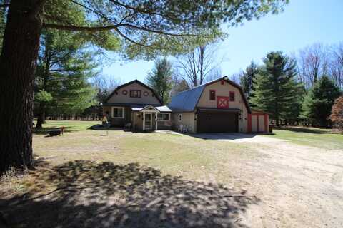 1308 Beaver Road, Bitely, MI 49309