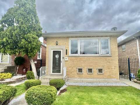 3934 W 58th Place, Chicago, IL 60629