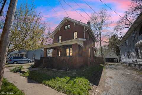 256 E York Street, Akron, OH 44310