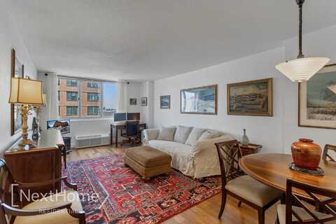 345 East 93rd Street #20A, New York, NY 10128