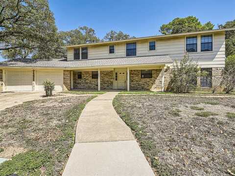 401 Rocky Canyon Court, Arlington, TX 76011