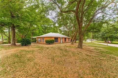 1108 JACKSON Circle, Bogalusa, LA 70427