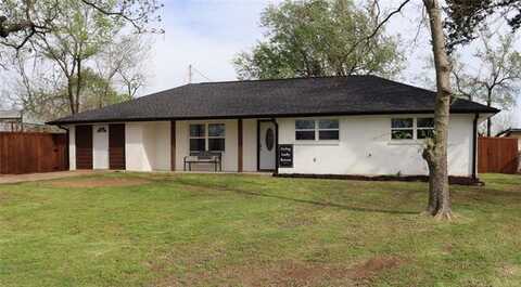 907 S McKinley, Calera, OK 74730