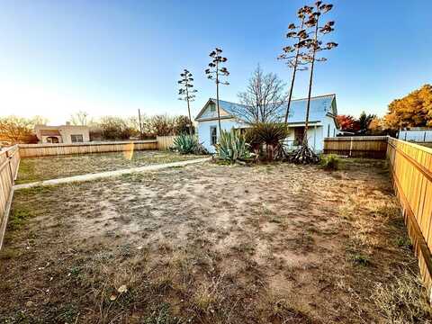 301 E Ave B, Alpine, TX 79830