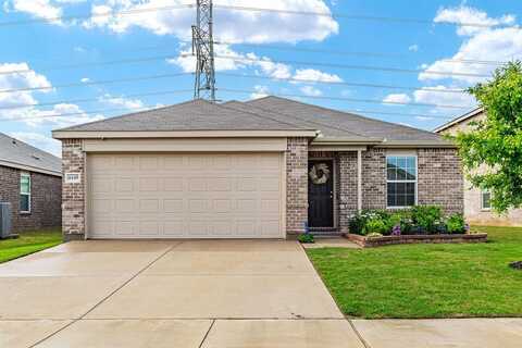 4449 Greenham Lane, Fort Worth, TX 76036