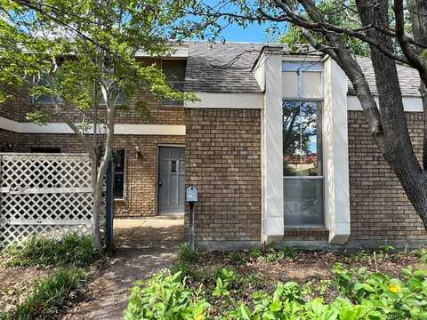 3400 Ambassador Row, Dalworthington Gardens, TX 76013