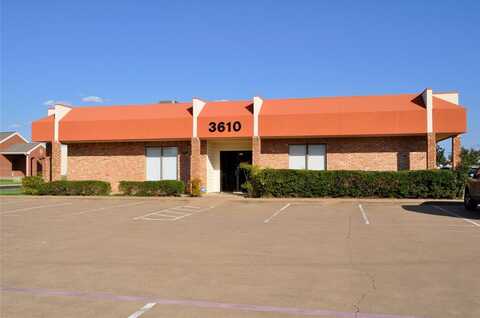 3610 Smith Barry Road, Pantego, TX 76013