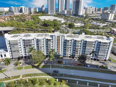 200 Diplomat Pkwy, Hallandale Beach, FL 33009