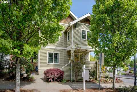 231 S GIBBS ST, Portland, OR 97239