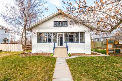 365 S Lobban Avenue, Buffalo, WY 82834