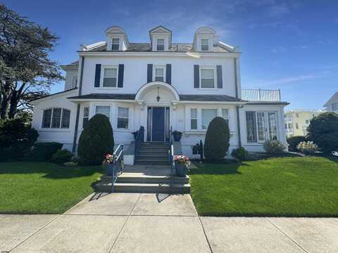 5910 ATLANTIC Ave, Ventnor City, NJ 08406