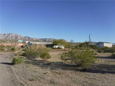 30039 N Haystack Circle, Meadview, AZ 86444