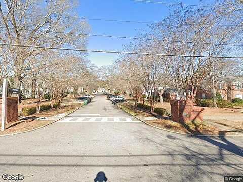 Fox Hall Rd # 210-D, Sardis City, AL 35213