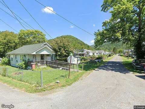 Williams, HAMPTON, TN 37658