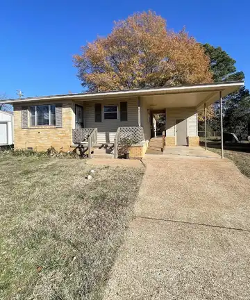 Maryella, SEARCY, AR 72143