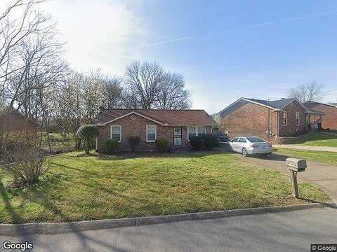 Ryan, HENDERSONVILLE, TN 37075