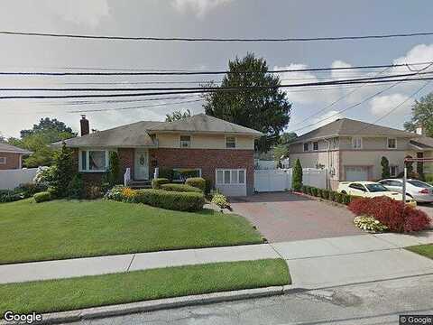 Berryhill, BETHPAGE, NY 11714