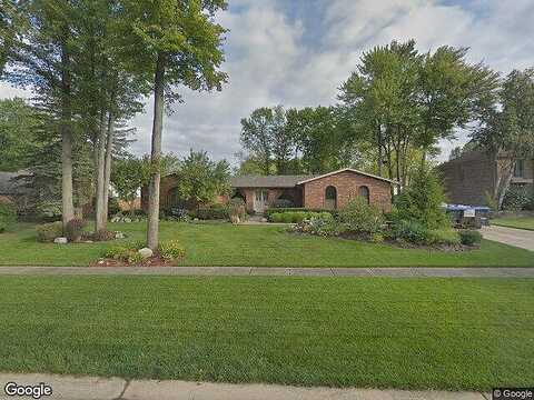 Whispering Oak, SHELBY TOWNSHIP, MI 48315