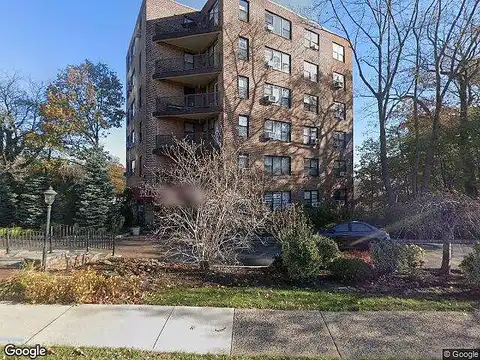 Palisade Ave, FORT LEE, NJ 07024