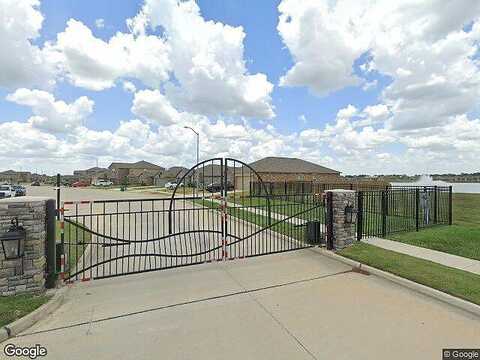 Paradise Found, ROSHARON, TX 77583