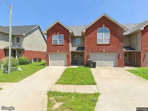 Twin Lakes, VINE GROVE, KY 40175