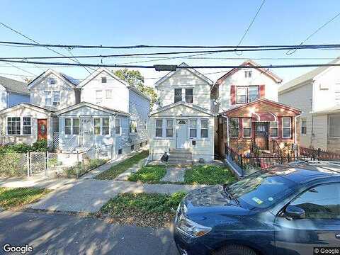 105Th, JAMAICA, NY 11433