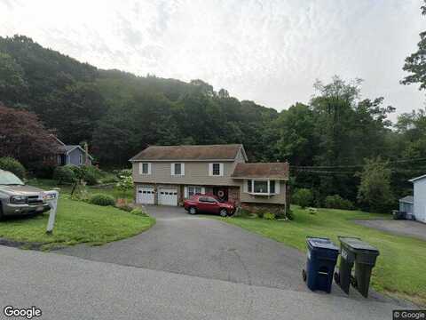 Dahlia, MAHOPAC, NY 10541