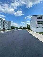 Summit Pointe, TRIANGLE, VA 22172