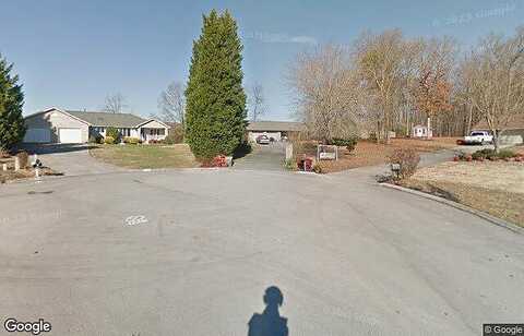 Maple Ridge, SEYMOUR, TN 37865