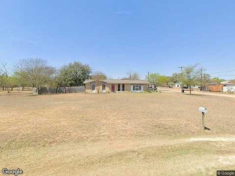 Jamison, DEVINE, TX 78016